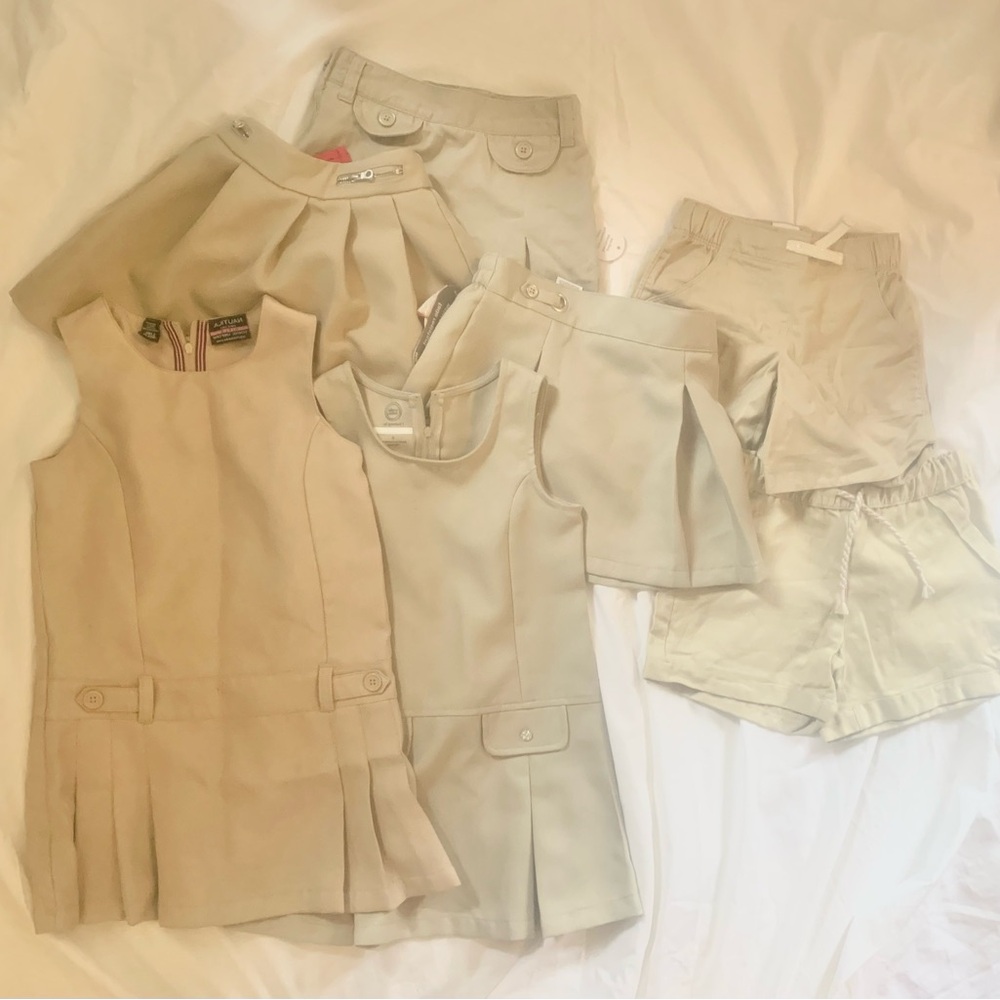 7 Piece Girls 4-5T Beige Khaki Uniform Set